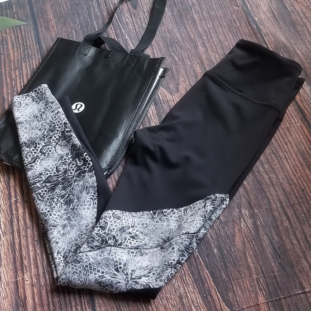 Lululemon High Rise Sweat & Repeat Tight Black Floral Serigraph *28" Legging
